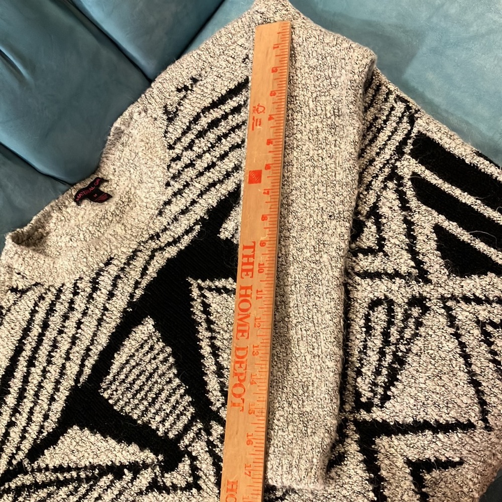 Material Girl Sweater - Picture 6 of 11